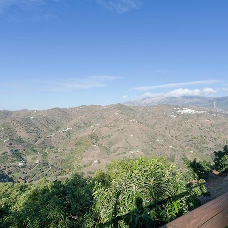 Cortijo La Rijana Villa Sayalonga Buitenkant foto