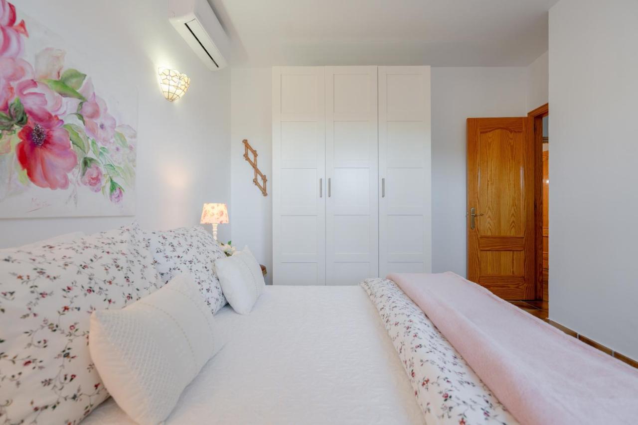 Cortijo La Rijana Villa Sayalonga Buitenkant foto